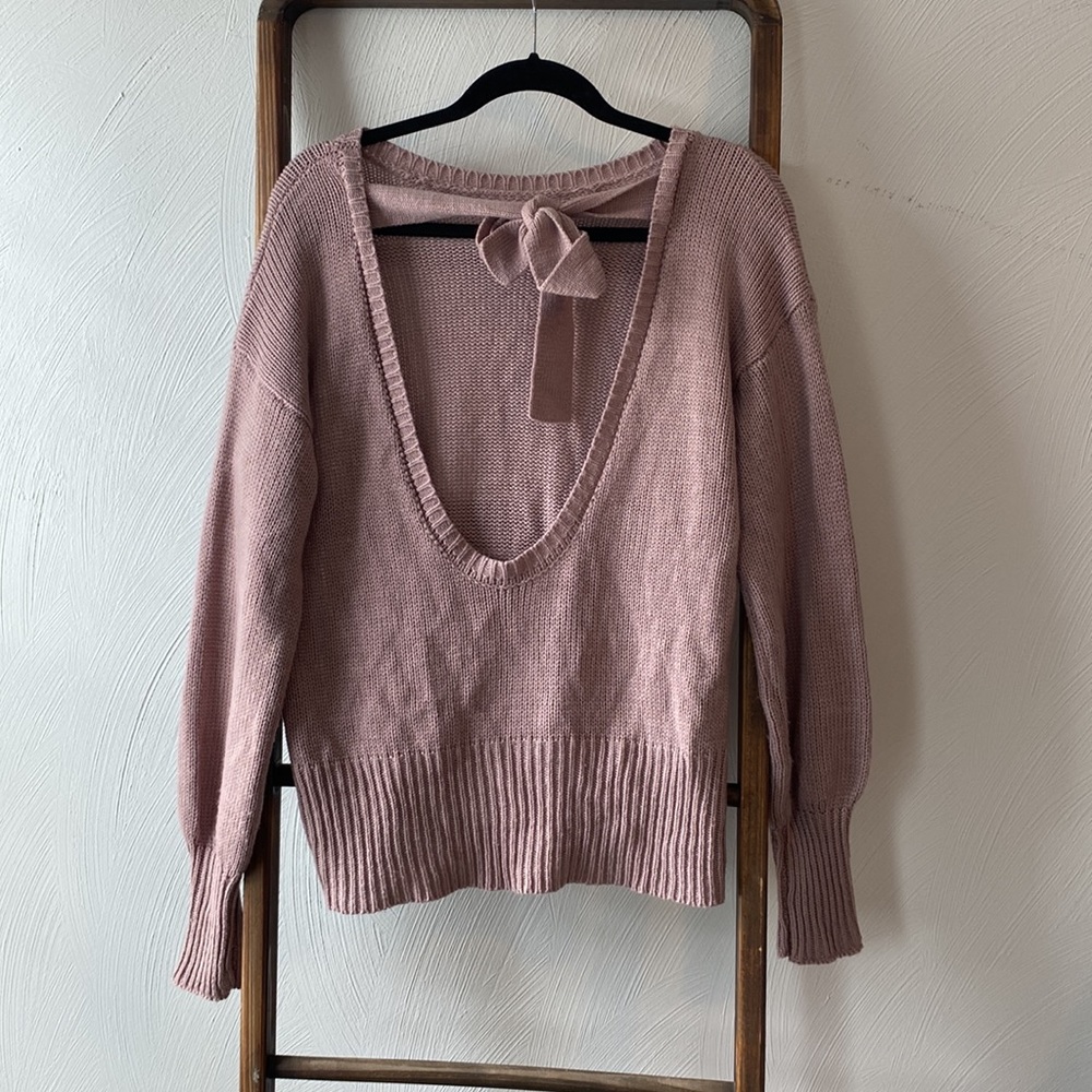 Women’s sweater